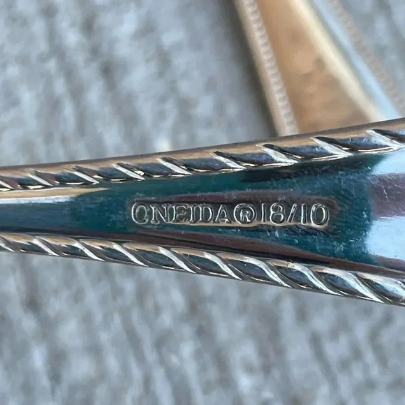 Mixed lot of Lenox Michael Lloyd Flatware Silverware Dining Utensils - Picture 7 of 8